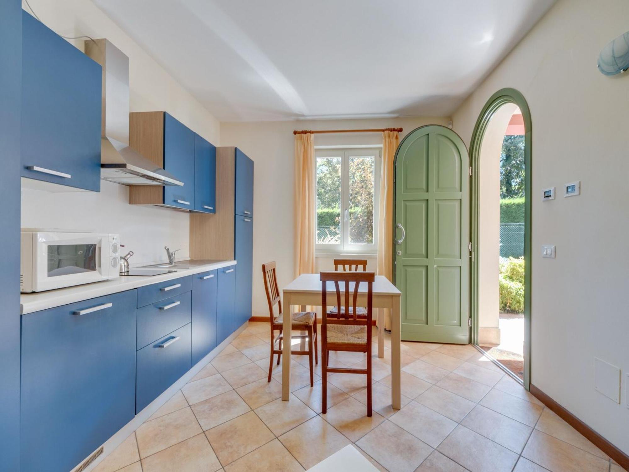 Spacious Apartment In Idro With Shared Pool Crone 外观 照片