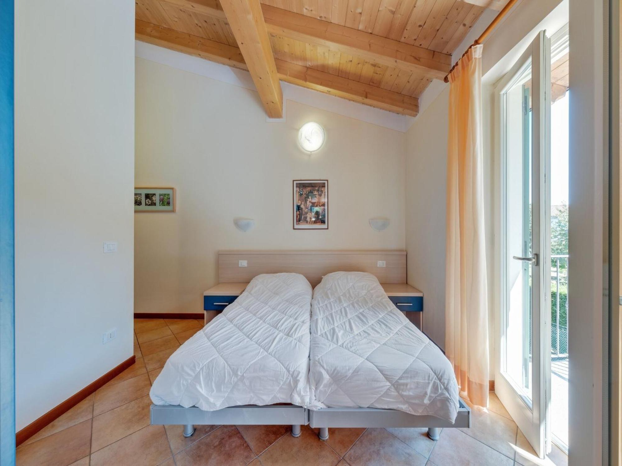 Spacious Apartment In Idro With Shared Pool Crone 外观 照片