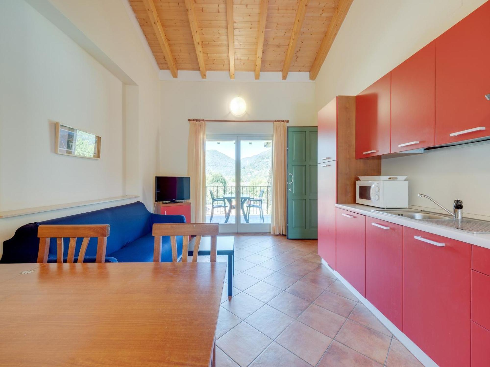 Spacious Apartment In Idro With Shared Pool Crone 外观 照片